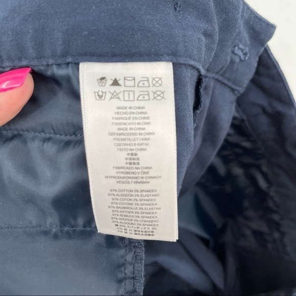 MICHAEL KORS Women’s Navy Khaki shorts with gold zipper pocket details size: 6 - Picture 5 of 9